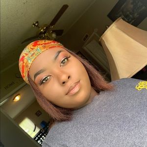 Meet your Posher, Brittney